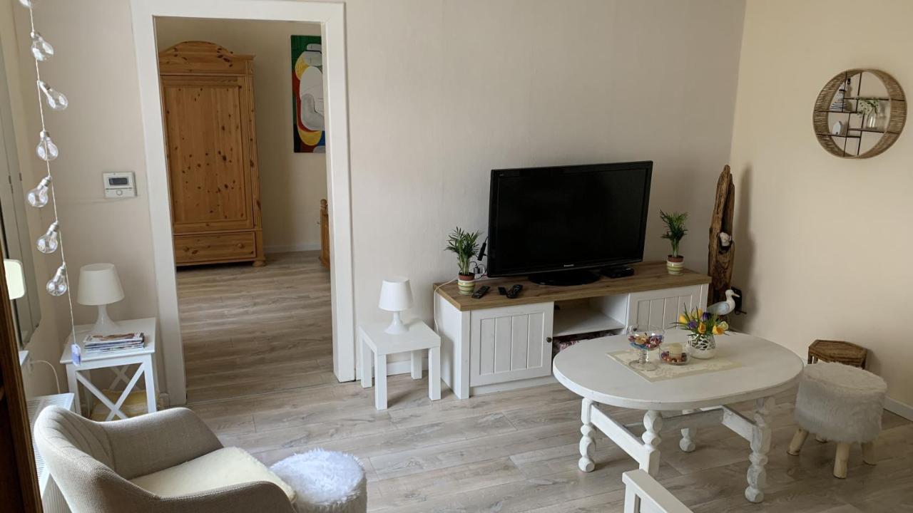 Ferienhaus Cornelia Κόμπλεντς Εξωτερικό φωτογραφία